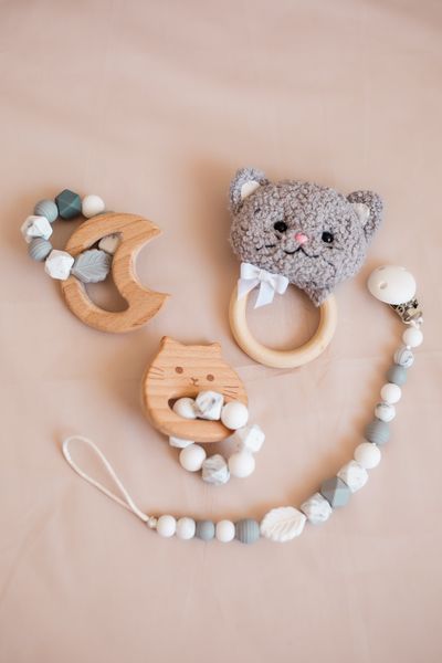 Soft baby animal rattle toy &ndash; bear, bunny, kitten, lamb newborn gift 10449_GIFT_SET_4_LAMB_GRAY фото